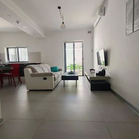 Cozy Double With Private Bath Проживание в семье Пемброк