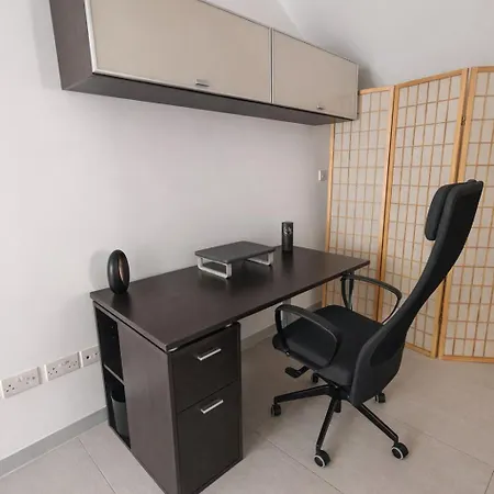 Homestay szállás Modern Double In Peaceful Just Minutes Away From St Julians *